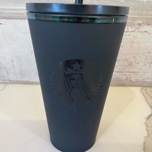 Starbucks Matte Black Grande Cup